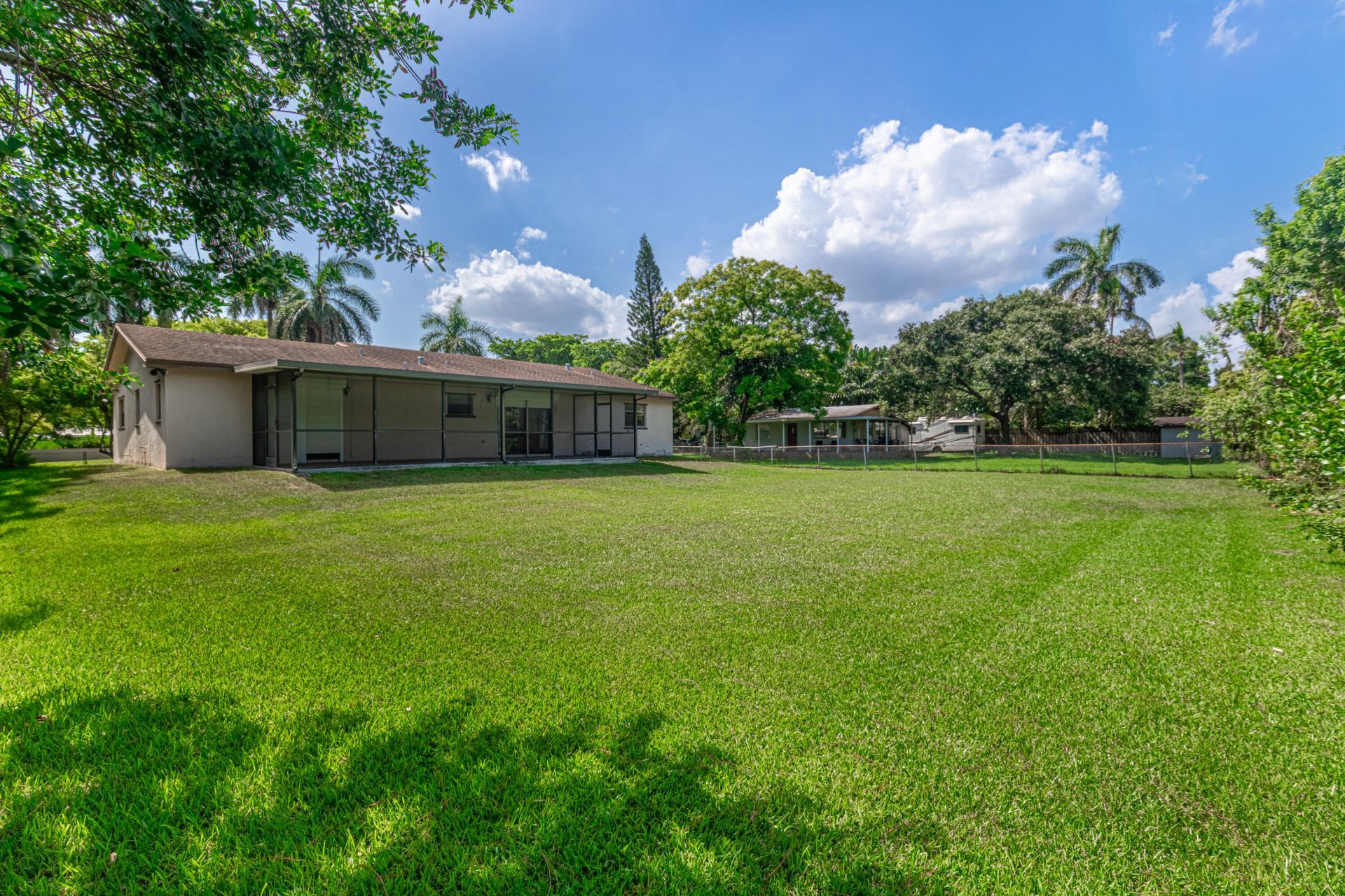 4340 SW 74th Avenue, Davie, FL 33314 Photo