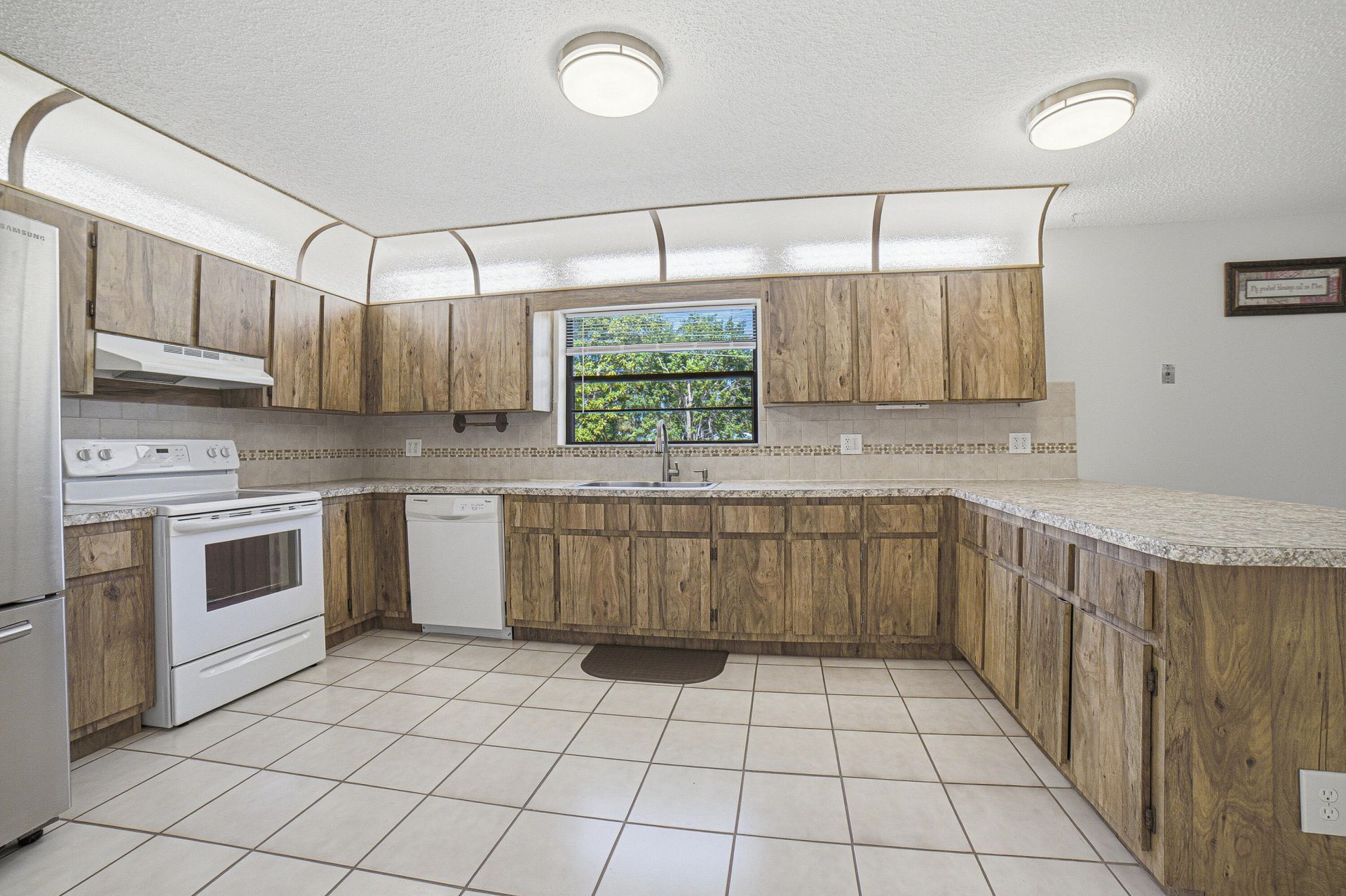 4340 SW 74th Avenue, Davie, FL 33314 Photo