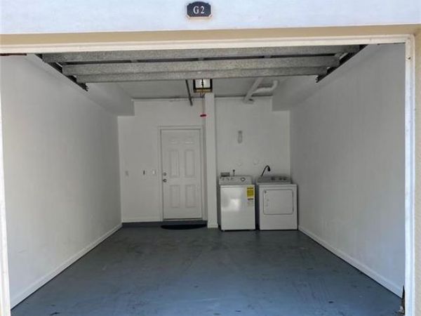 6020 W SAMPLE Road, Unit 105, Coral Springs, FL 33067