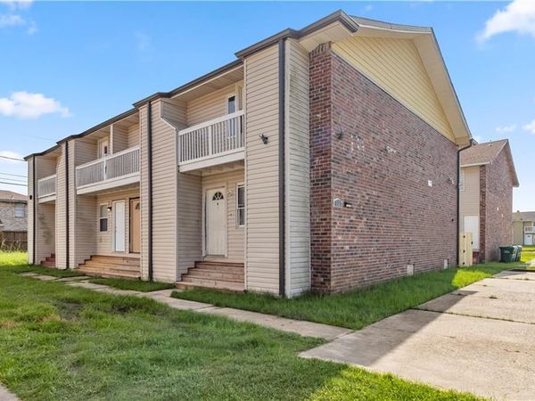 717 WOODLAND Drive , Unit A, LaPlace, LA 70068
