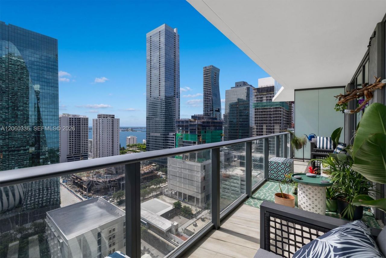 1300 S Miami Ave , Unit 2103, Miami, FL 33130 Photo