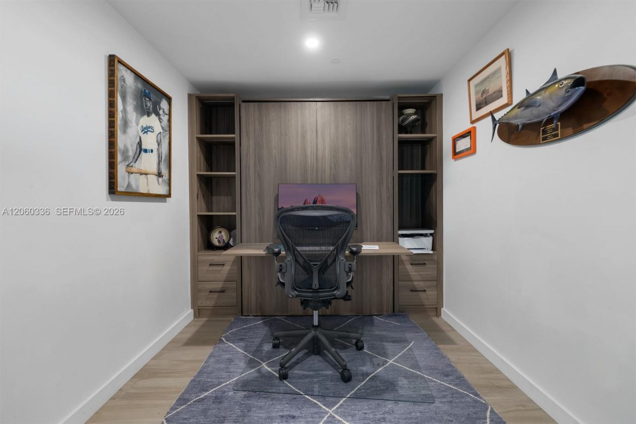 1300 S Miami Ave , Unit 2103, Miami, FL 33130 Photo