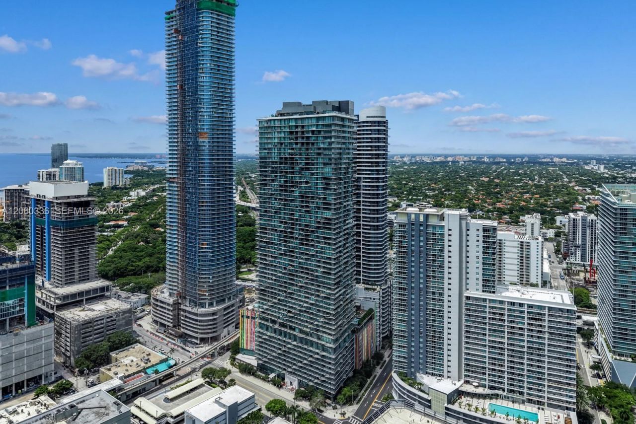 1300 S Miami Ave , Unit 2103, Miami, FL 33130 Photo