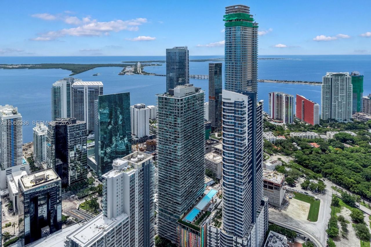 1300 S Miami Ave , Unit 2103, Miami, FL 33130 Photo