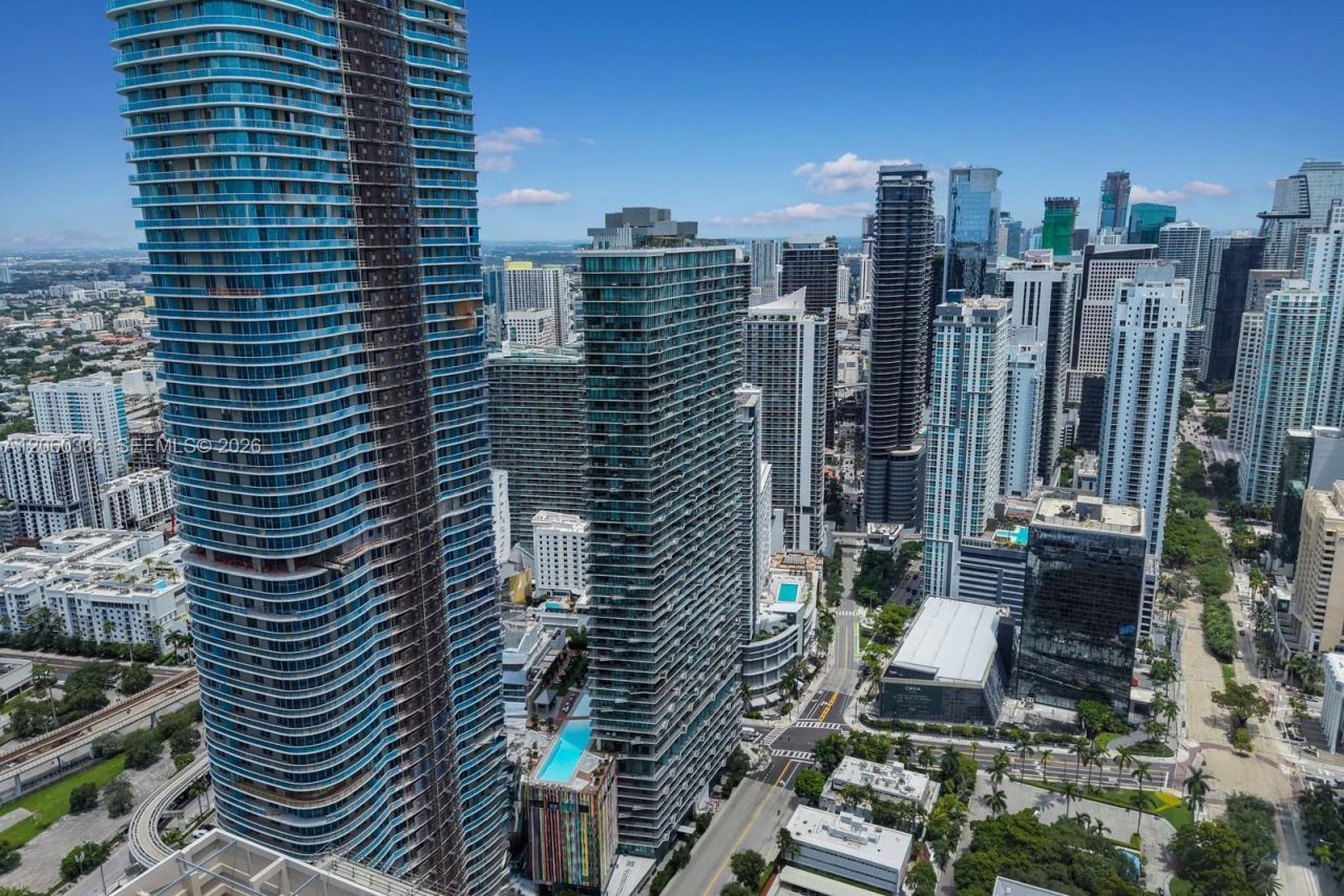 1300 S Miami Ave , Unit 2103, Miami, FL 33130 Photo