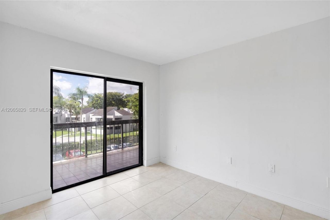 13255 SW 88th Ln , Unit 302-CS, Miami, FL 33186 Photo