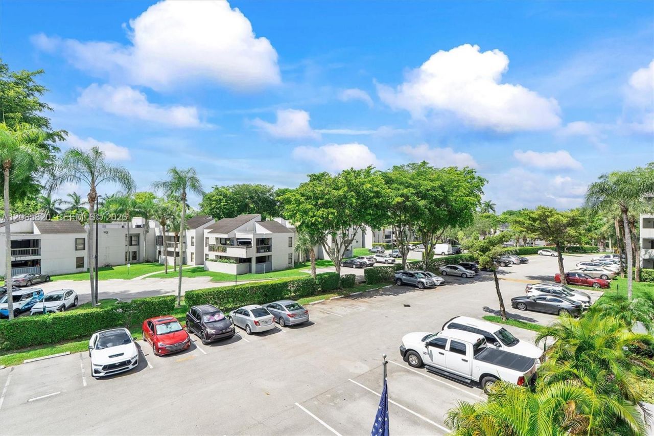 13255 SW 88th Ln , Unit 302-CS, Miami, FL 33186 Photo