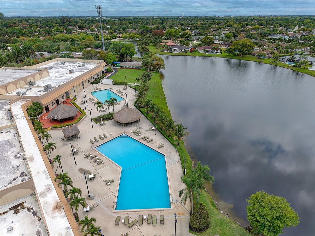 16252 Laurel Dr , Unit 201, Weston, FL 33326 Photo