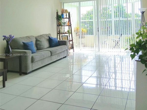 1302 NE 191st St , Unit A-225, Miami, FL 33179