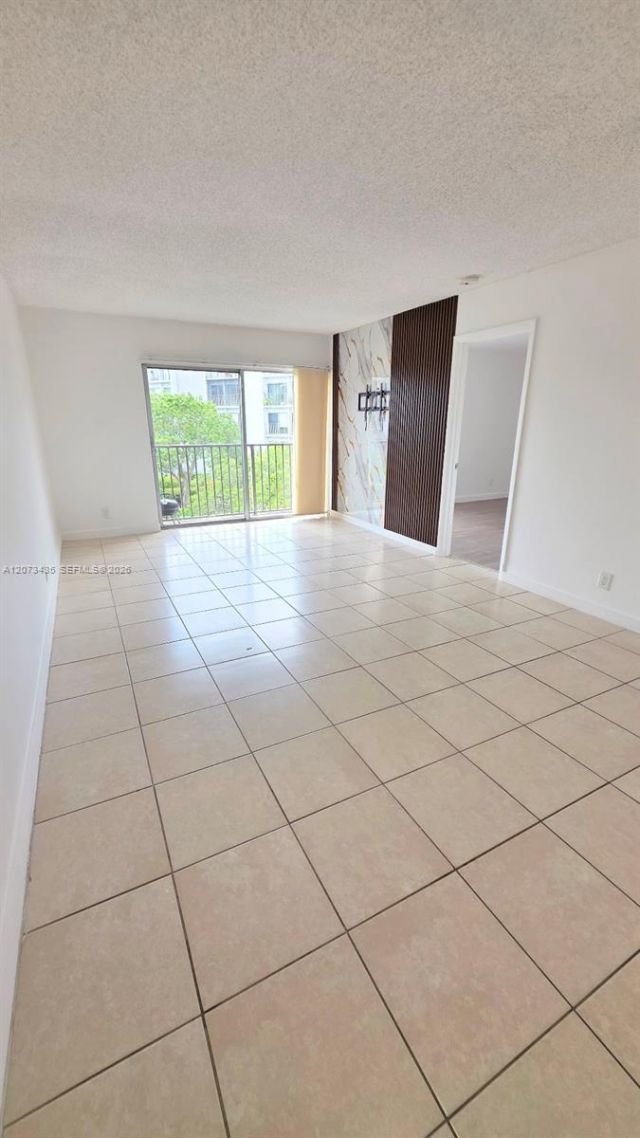 8620 N Sherman Cir , Unit 306, Miramar, FL 33025 Photo