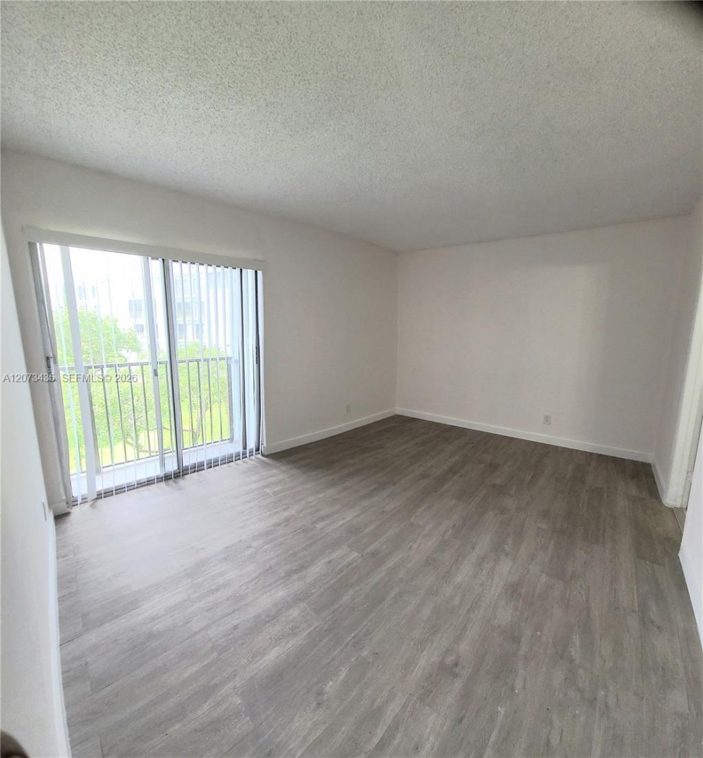 8620 N Sherman Cir , Unit 306, Miramar, FL 33025 Photo