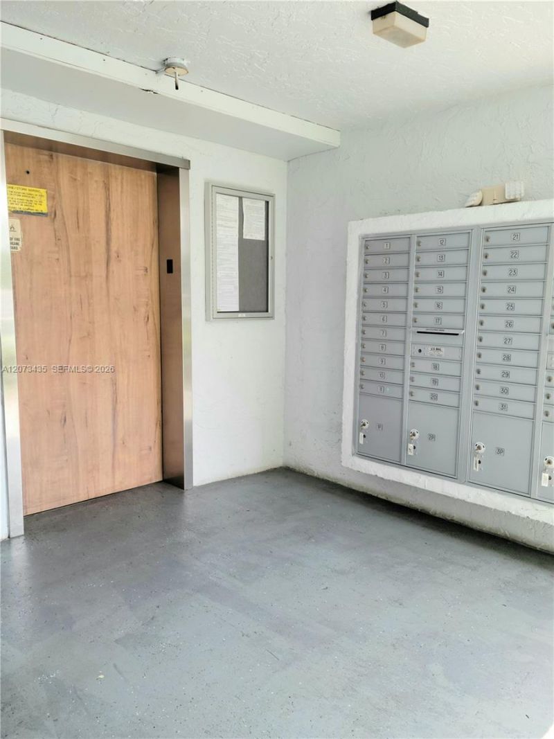 8620 N Sherman Cir , Unit 306, Miramar, FL 33025 Photo