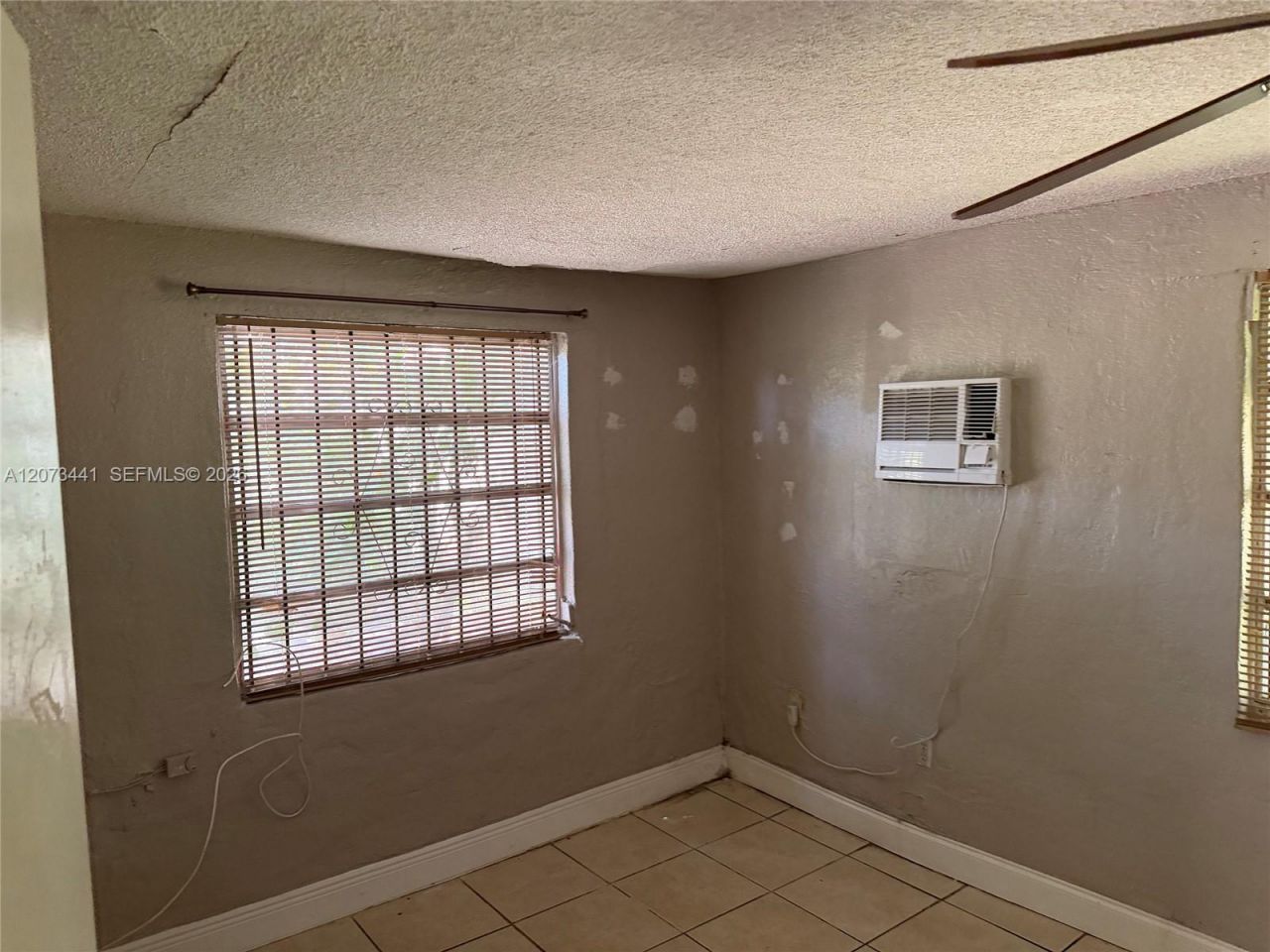 3035 NW 55th St, Miami, FL 33142 Photo