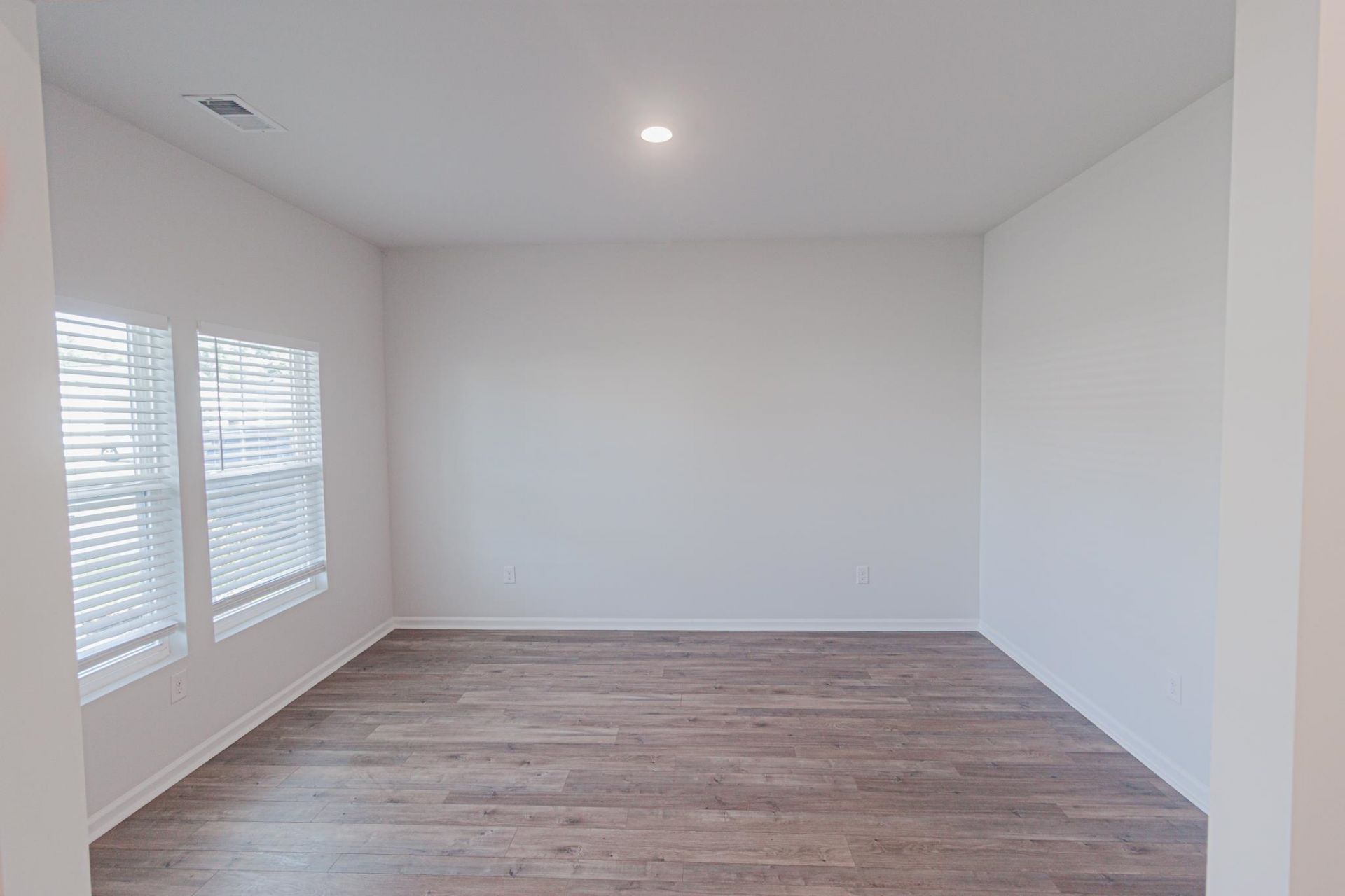 780 Dusty Pine Way Photo 15