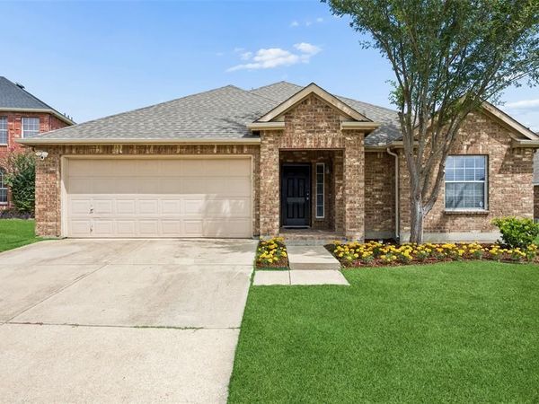 505 Cassia Way , Arlington, TX 76002