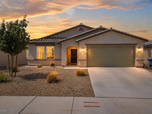 297 Bridal Veil Falls Street , Indian Springs, NV 89018