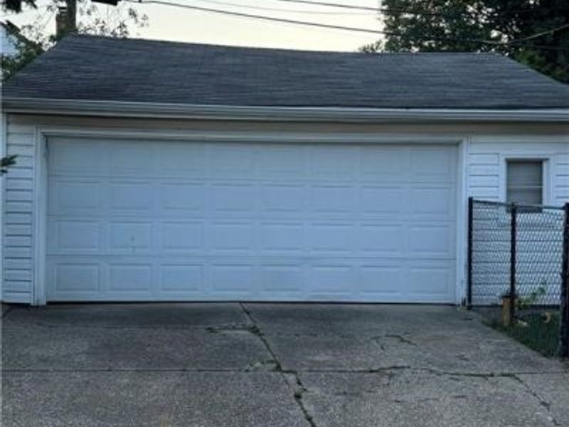 790 E 266th Street, Euclid, OH 44132 Photo 2