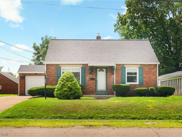 3008 Helen Place NW, Canton, OH 44708