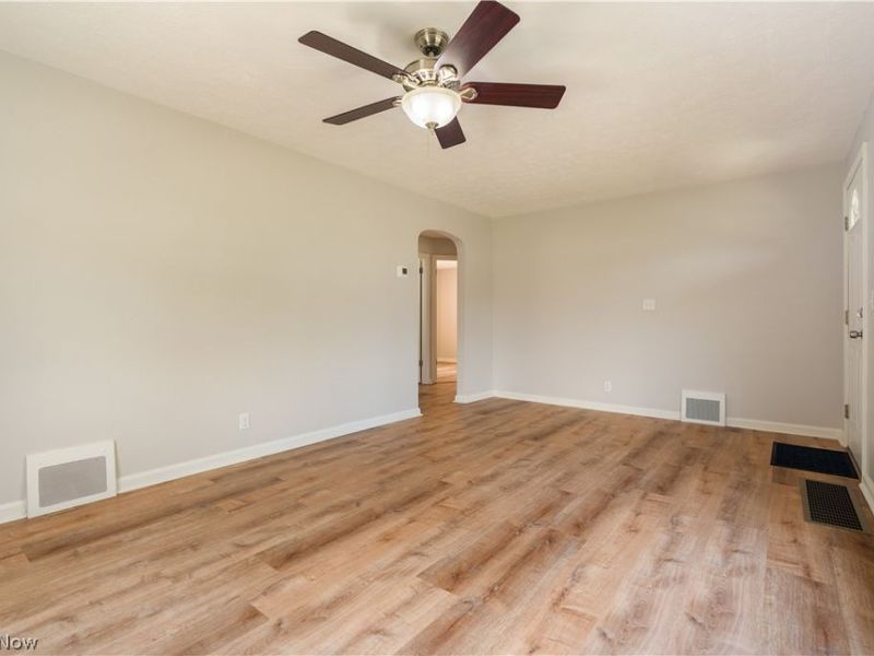 3008 Helen Place NW, Canton, OH 44708 Photo 15