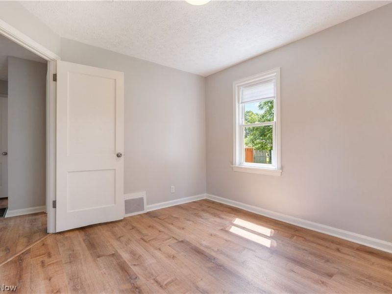 3008 Helen Place NW, Canton, OH 44708 Photo 26