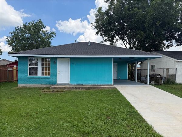 112 HELEN Drive , Avondale, LA 70094
