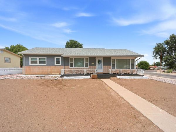 1601 Englewood Dr, Pueblo, CO 81005