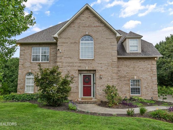 5401 Summitridge Lane, Knoxville, TN 37921