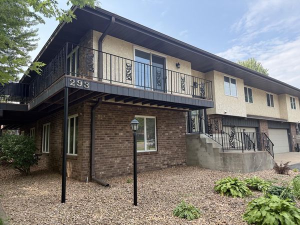 293 Evans Avenue NW, Elk River, MN 55330