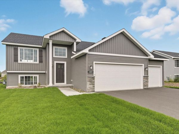 4616 89th Street NE, Monticello, MN 55362