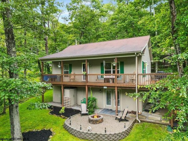 485 Redwood Drive, Terra Alta, WV 26764