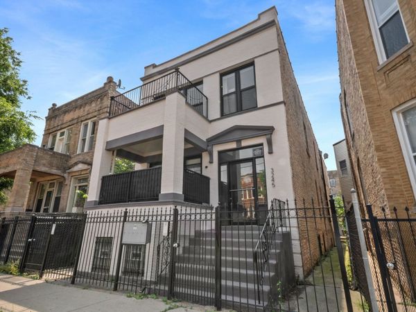 3245 W Division Street, Chicago, IL 60651