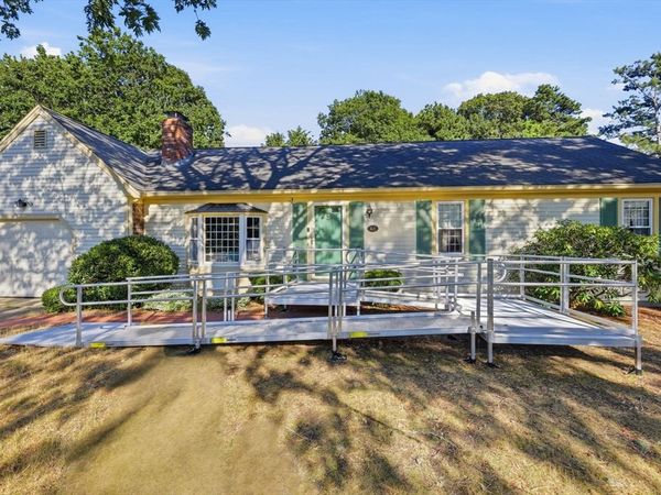 46 4 Seasons Dr, Yarmouth, MA 02664