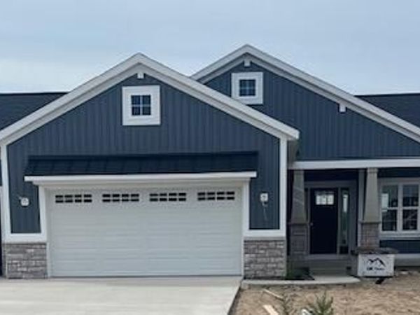 3934 Boulder View Drive, Belmont, MI 49306