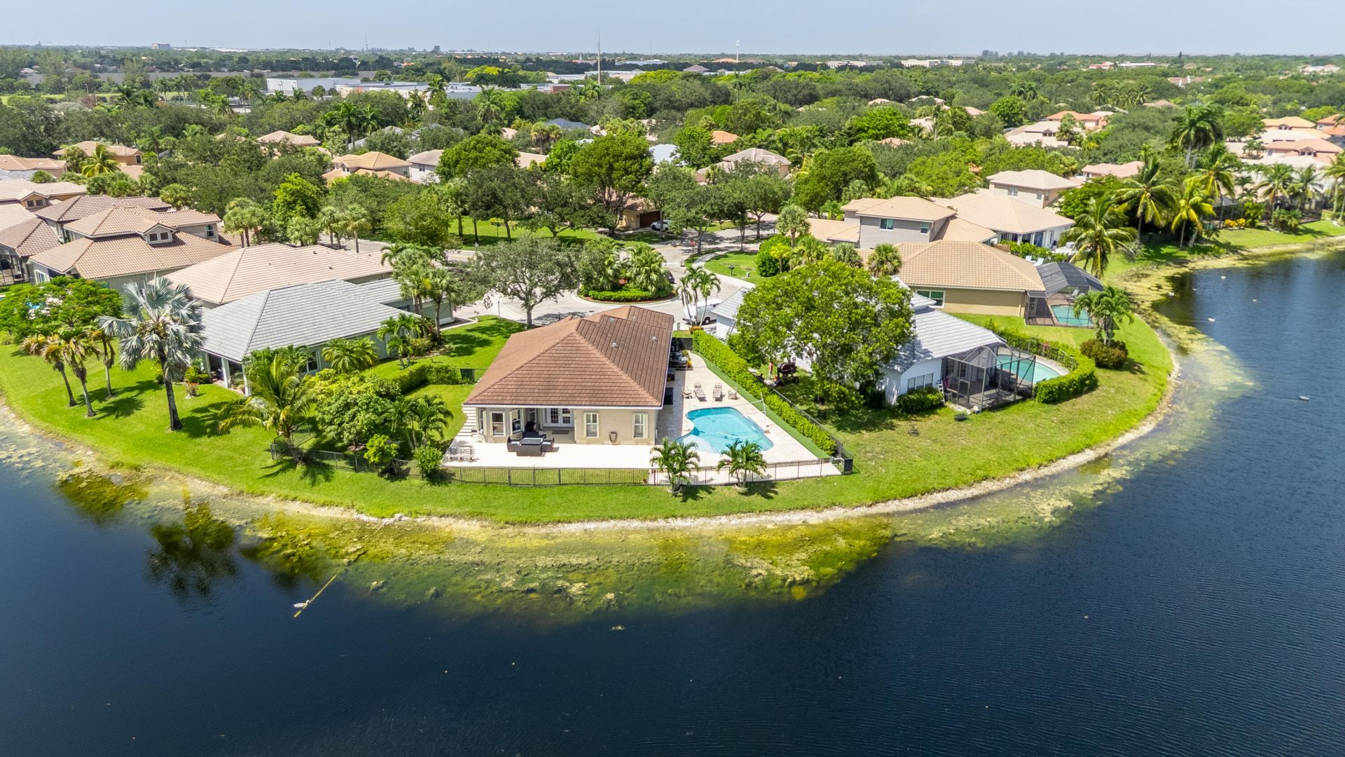 6272 NW 108th Way, Parkland, FL 33076 Photo