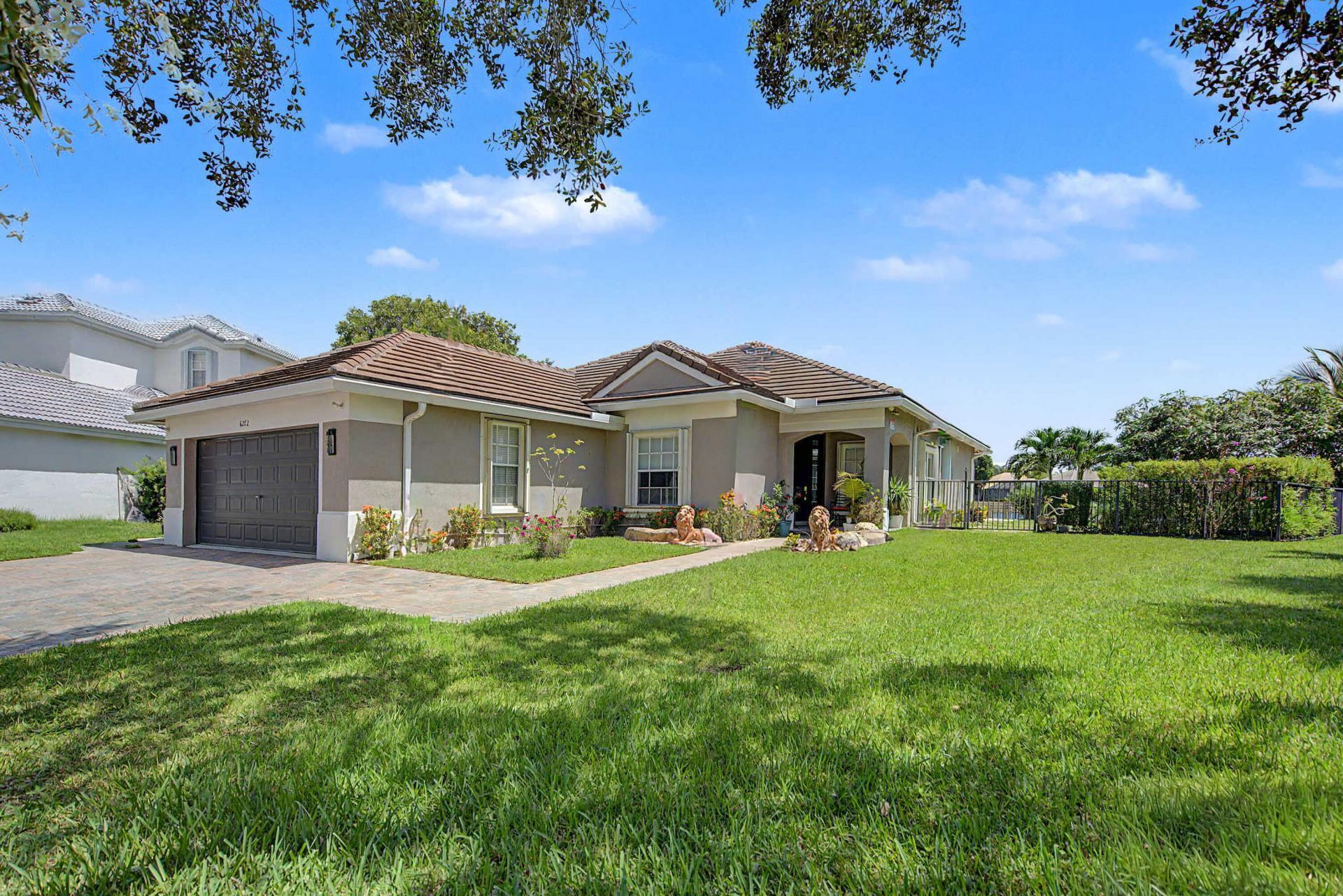 6272 NW 108th Way, Parkland, FL 33076 Photo