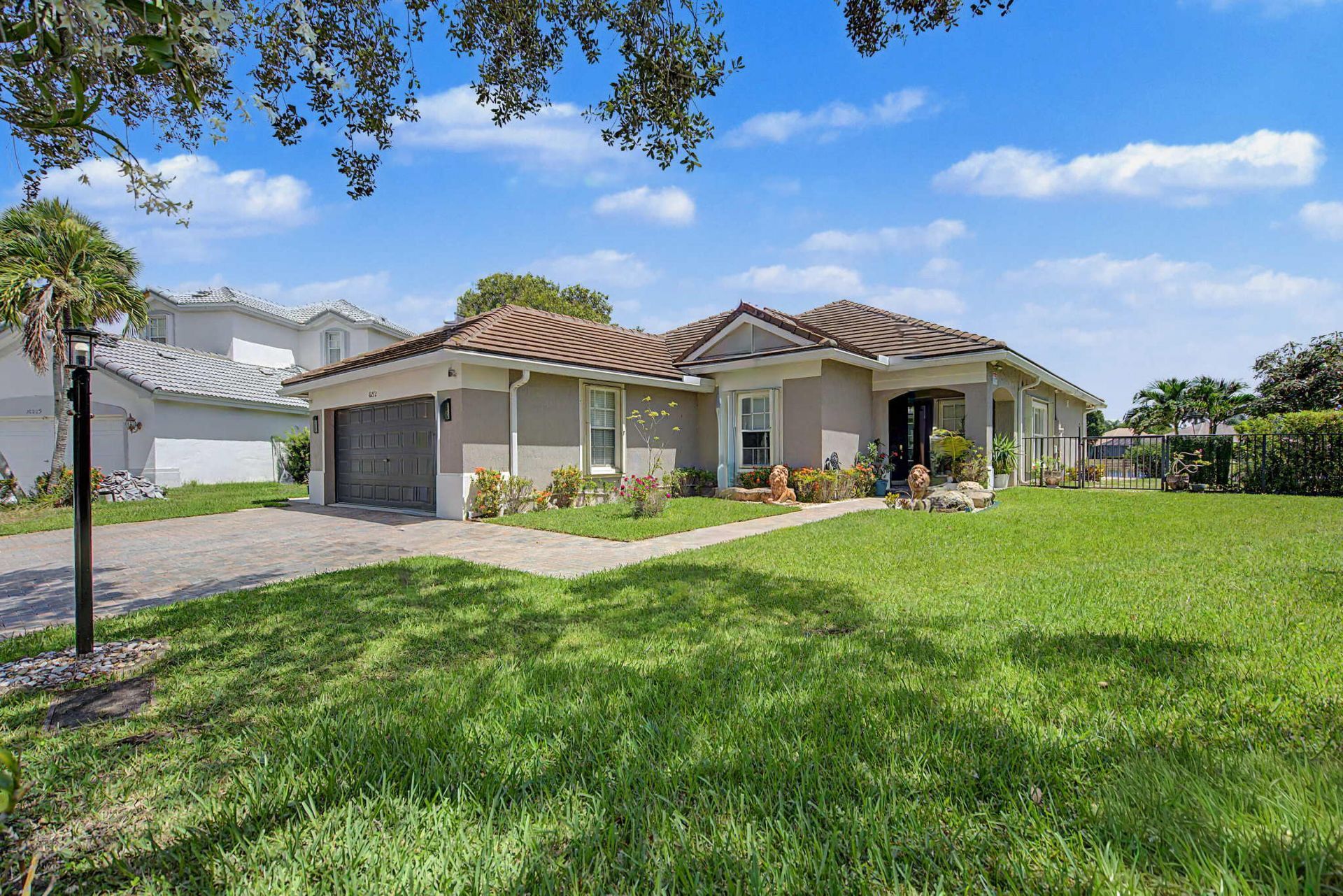 6272 NW 108th Way, Parkland, FL 33076 Photo