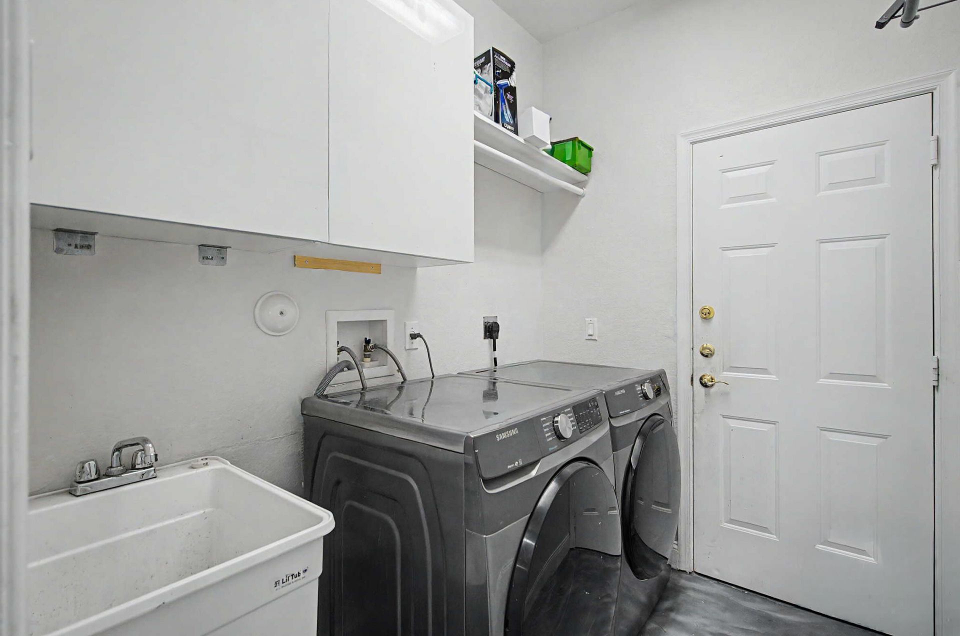 6272 NW 108th Way, Parkland, FL 33076 Photo