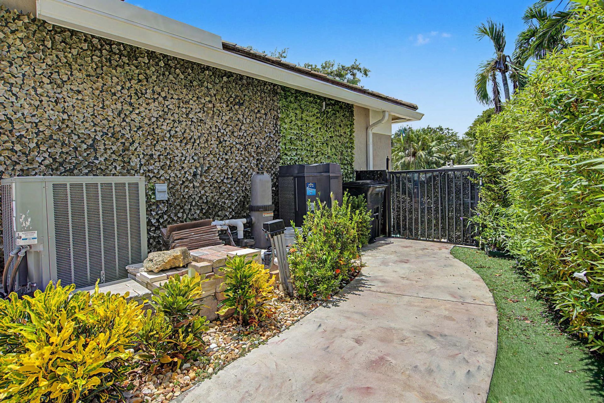 6272 NW 108th Way, Parkland, FL 33076 Photo
