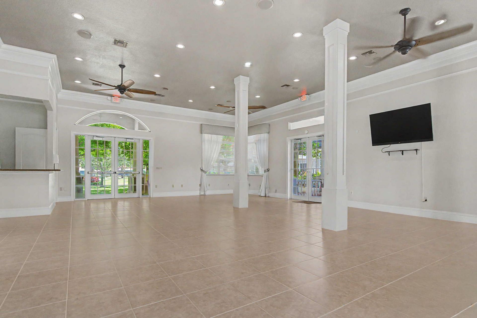 6272 NW 108th Way, Parkland, FL 33076 Photo