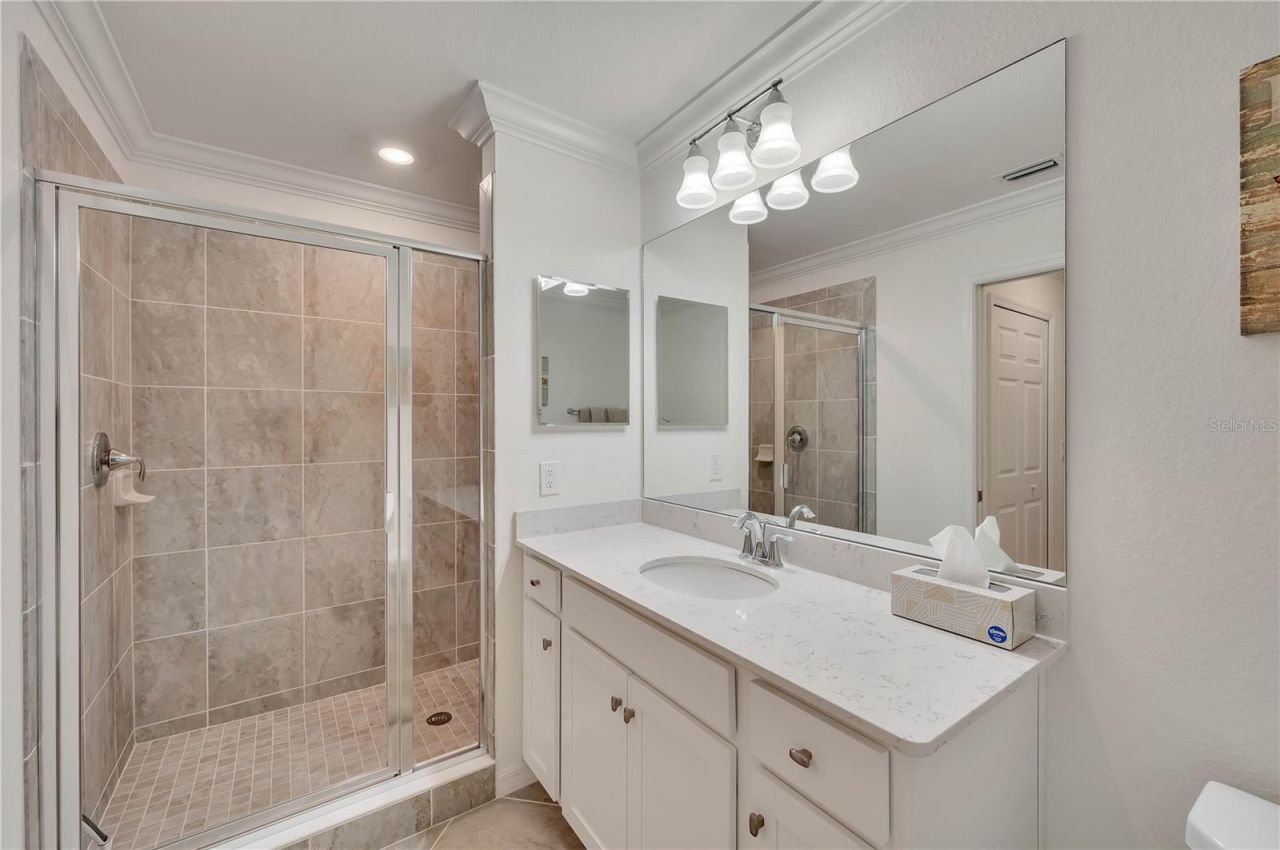 17510 Gawthrop Drive , Unit 203, Lakewood Ranch, FL 34211 Photo