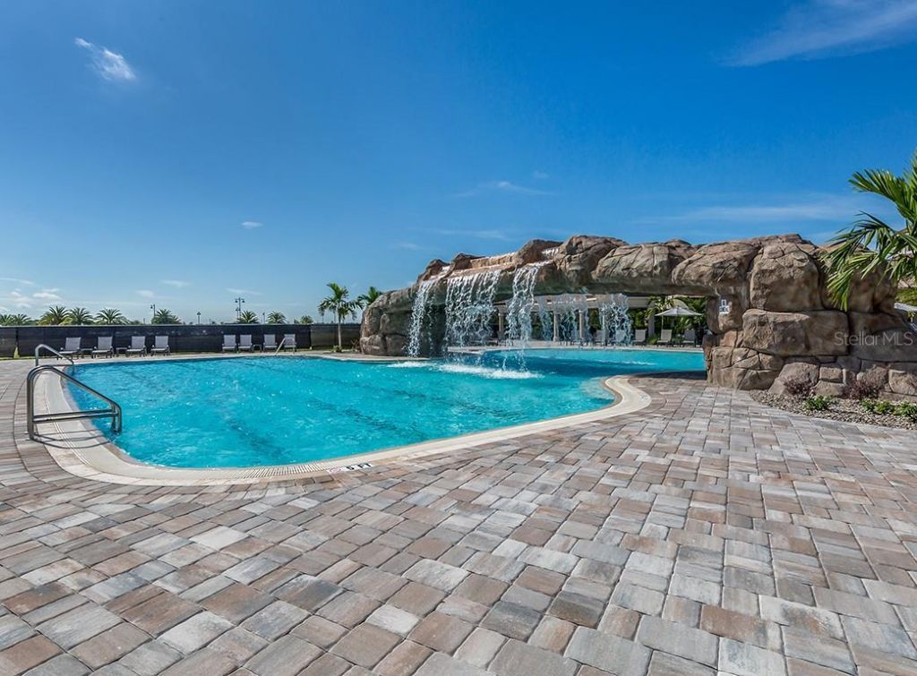 17510 Gawthrop Drive , Unit 203, Lakewood Ranch, FL 34211 Photo