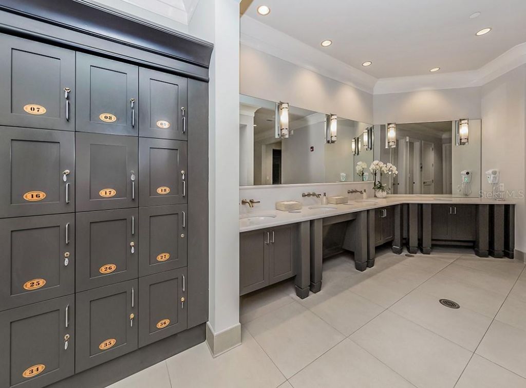 17510 Gawthrop Drive , Unit 203, Lakewood Ranch, FL 34211 Photo