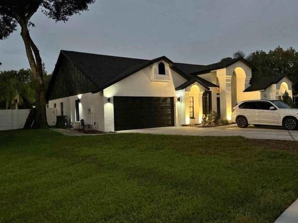 5407 WINDBRUSH DRIVE , TAMPA, FL 33625