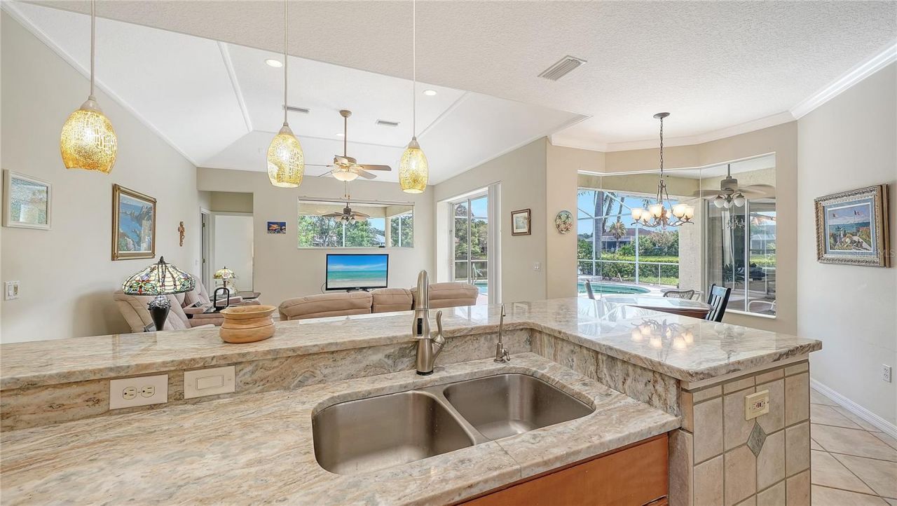 6521 Sundew Court , Bradenton, FL 34202 Photo