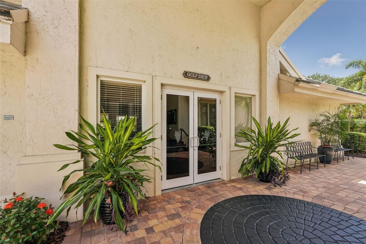 403 Lansbrook Drive, Venice, FL 34292 Photo