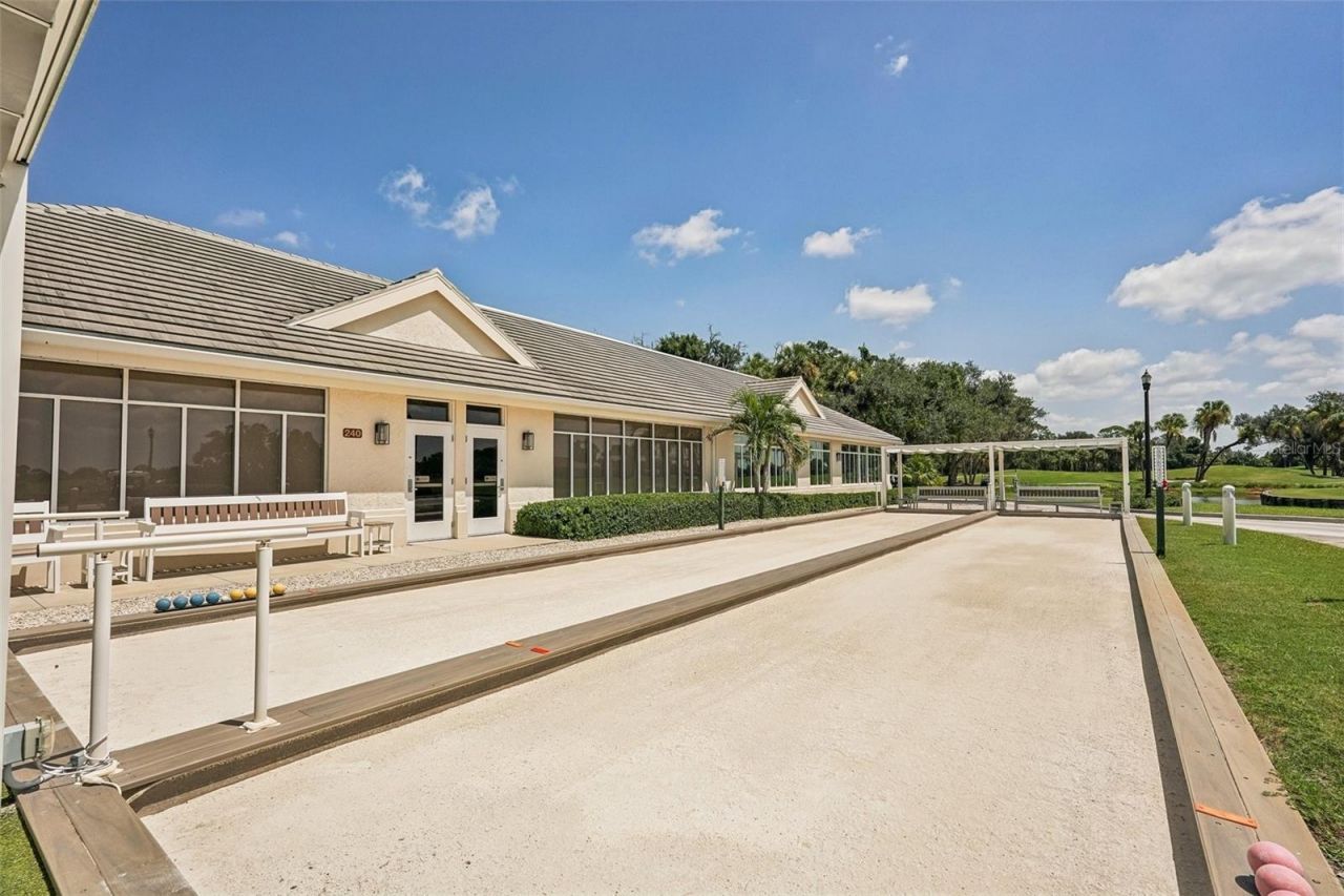 403 Lansbrook Drive, Venice, FL 34292 Photo