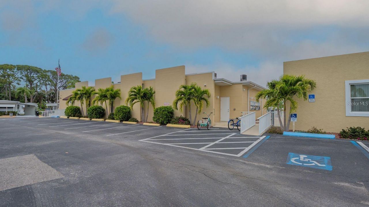 251 Southwinds Drive, Sarasota, FL 34231 Photo