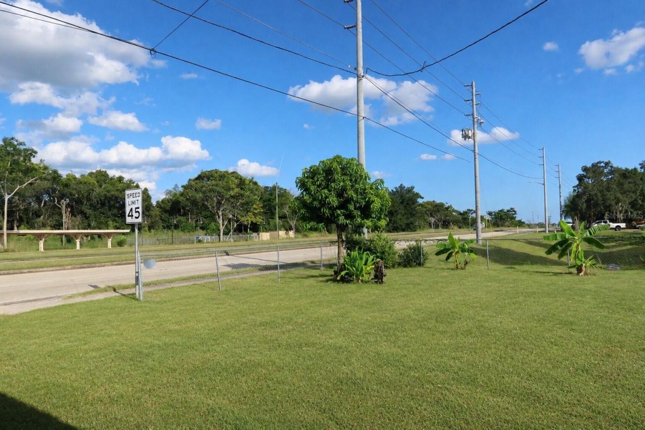 559 Nasturtium Avenue, Sebring, FL 33870 Photo