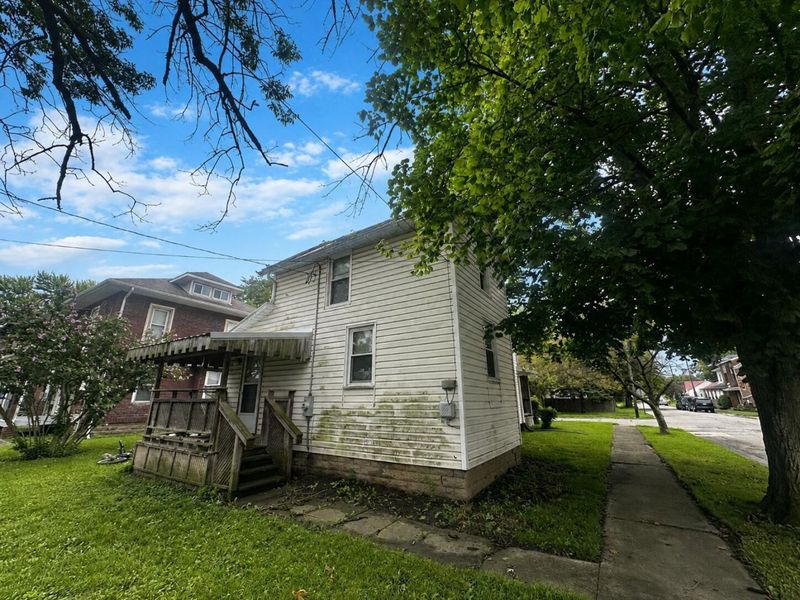 500 E Warren Street , Bucyrus, OH 44820 Photo 12
