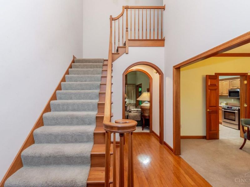 2400 Gatesland Court, Miami Township, OH 45459 Photo 5